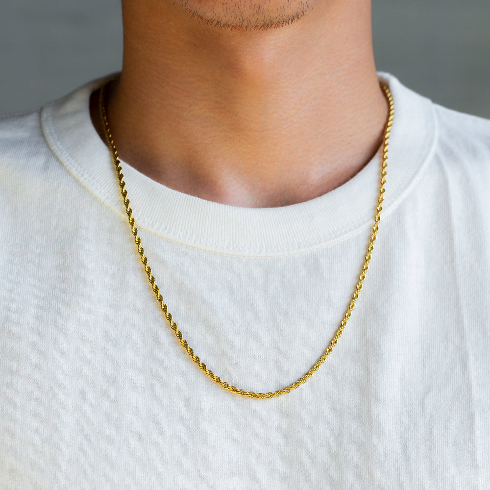 Why Gold Chains Are Always in Style